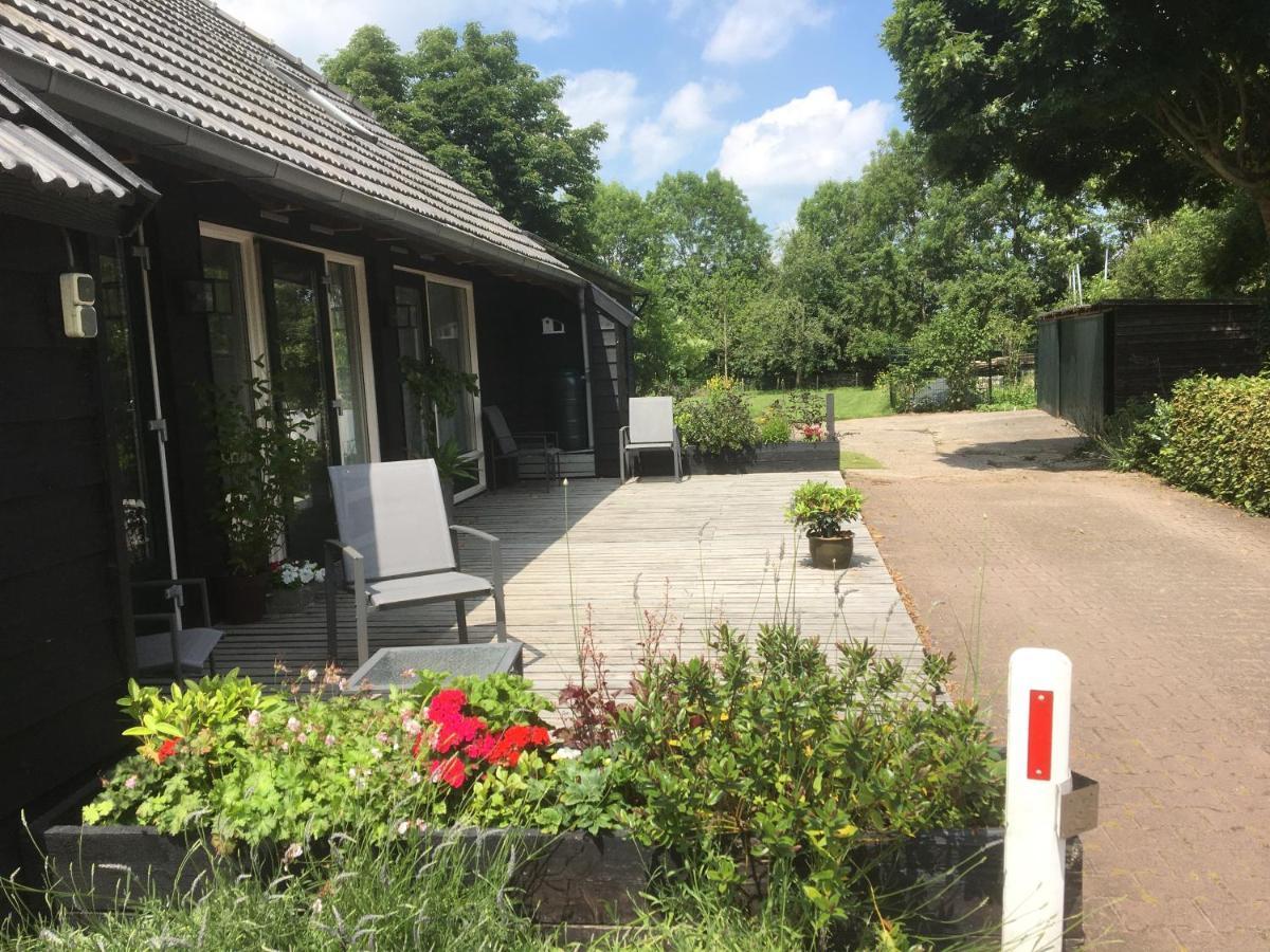 ズヴォレ Klein Vreugderijk Bed & Breakfast エクステリア 写真
