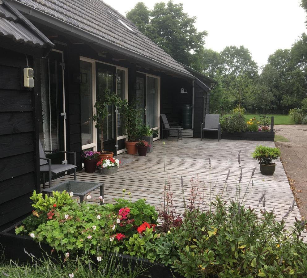 ズヴォレ Klein Vreugderijk Bed & Breakfast エクステリア 写真