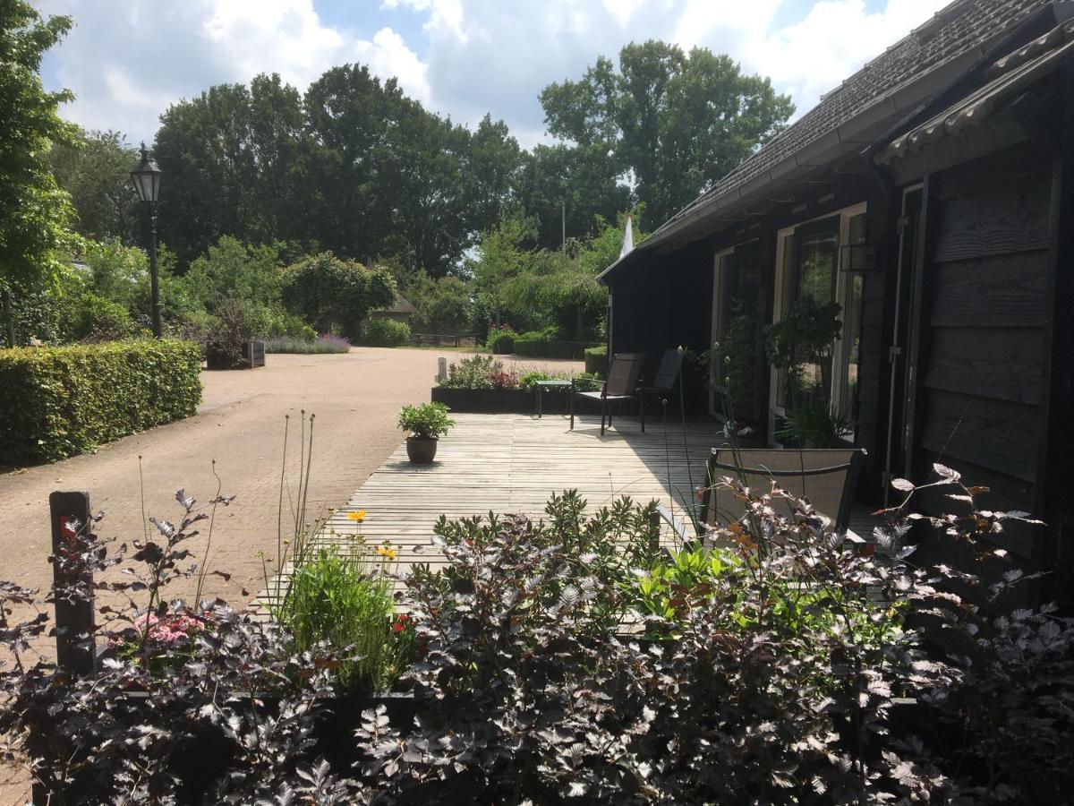 ズヴォレ Klein Vreugderijk Bed & Breakfast エクステリア 写真